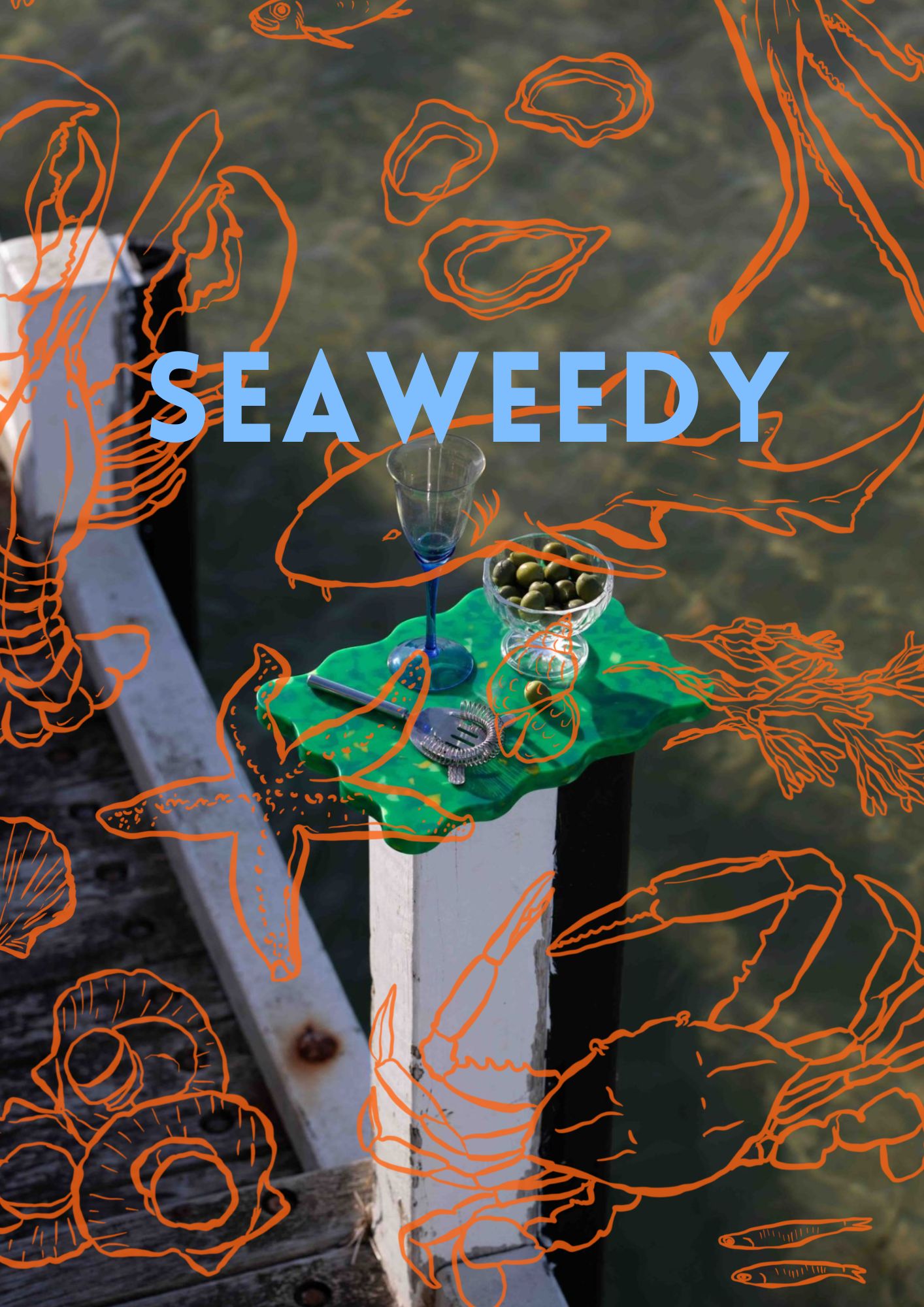 Seaweed green chopping board with scalloped edge 